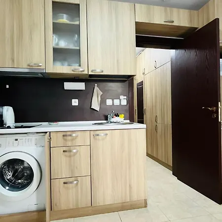 Apartment Fregata 4 *