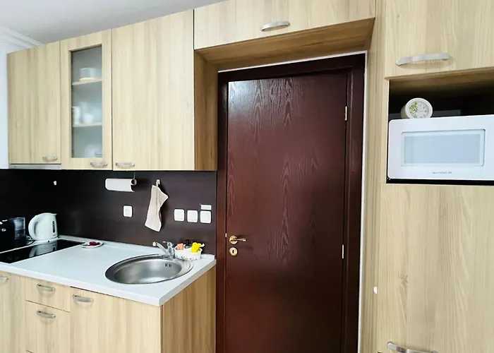 Fregata 4 * Sveti Vlas