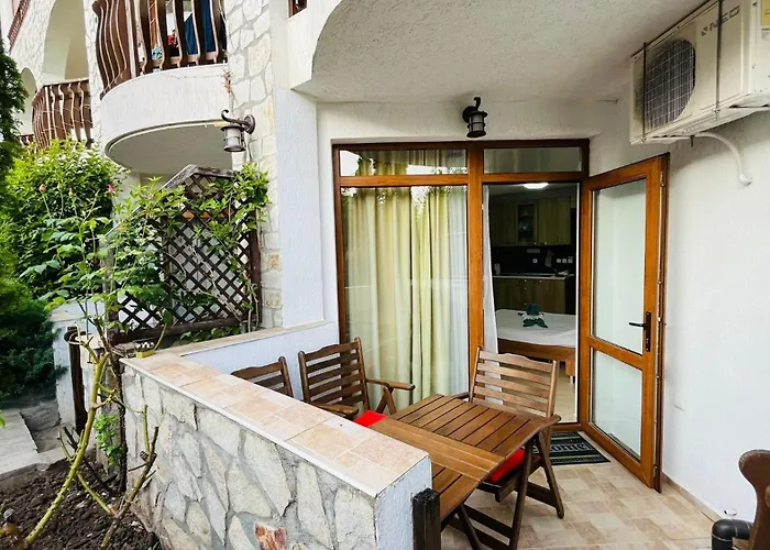 Fregata 4 * Sveti Vlas